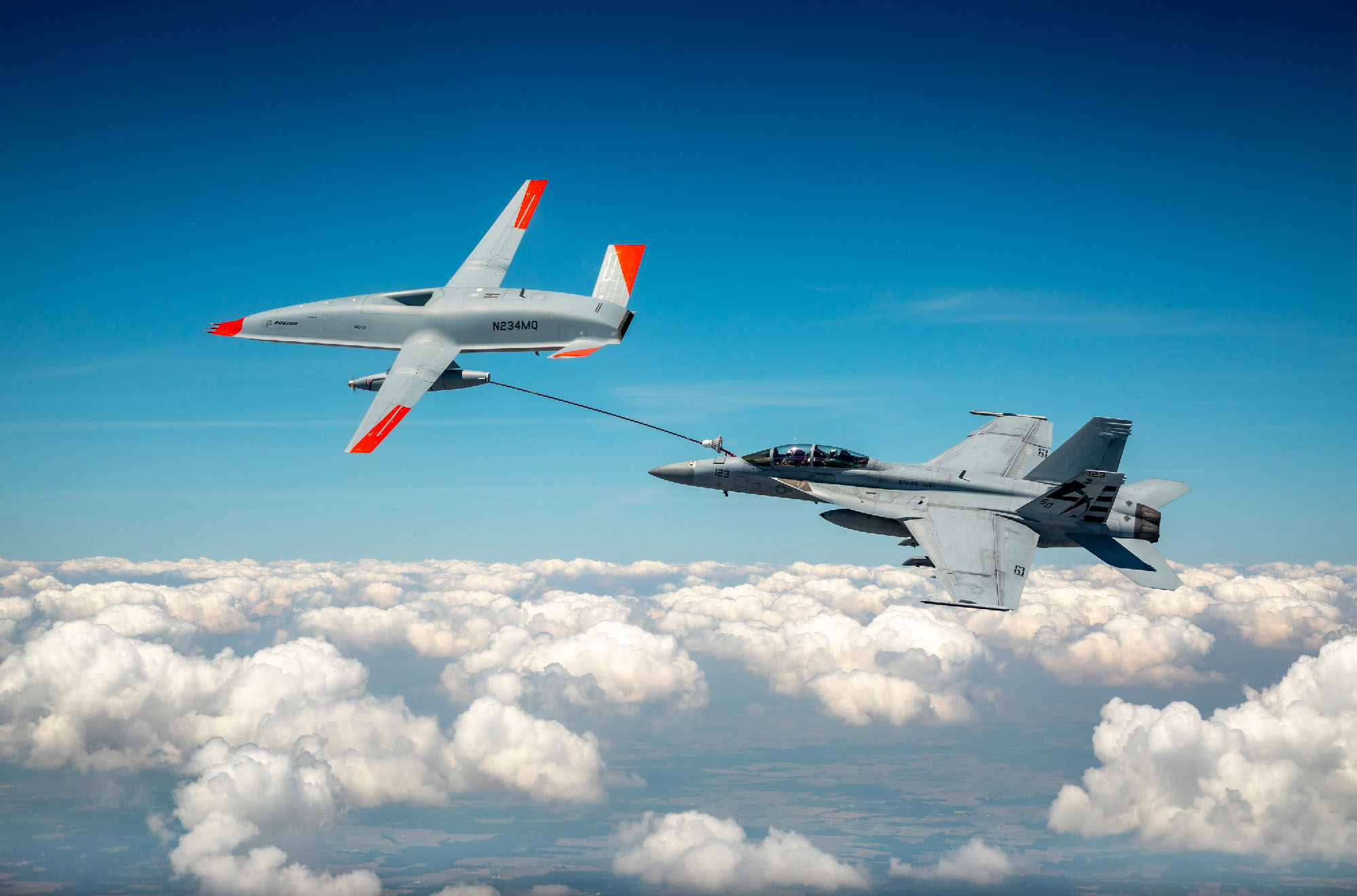MQ-25 T1 ARS First Refueling Flight with F/A-18