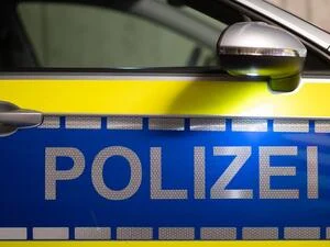 Symbolbild: Ein Einsatzfahrzeug der Polizei