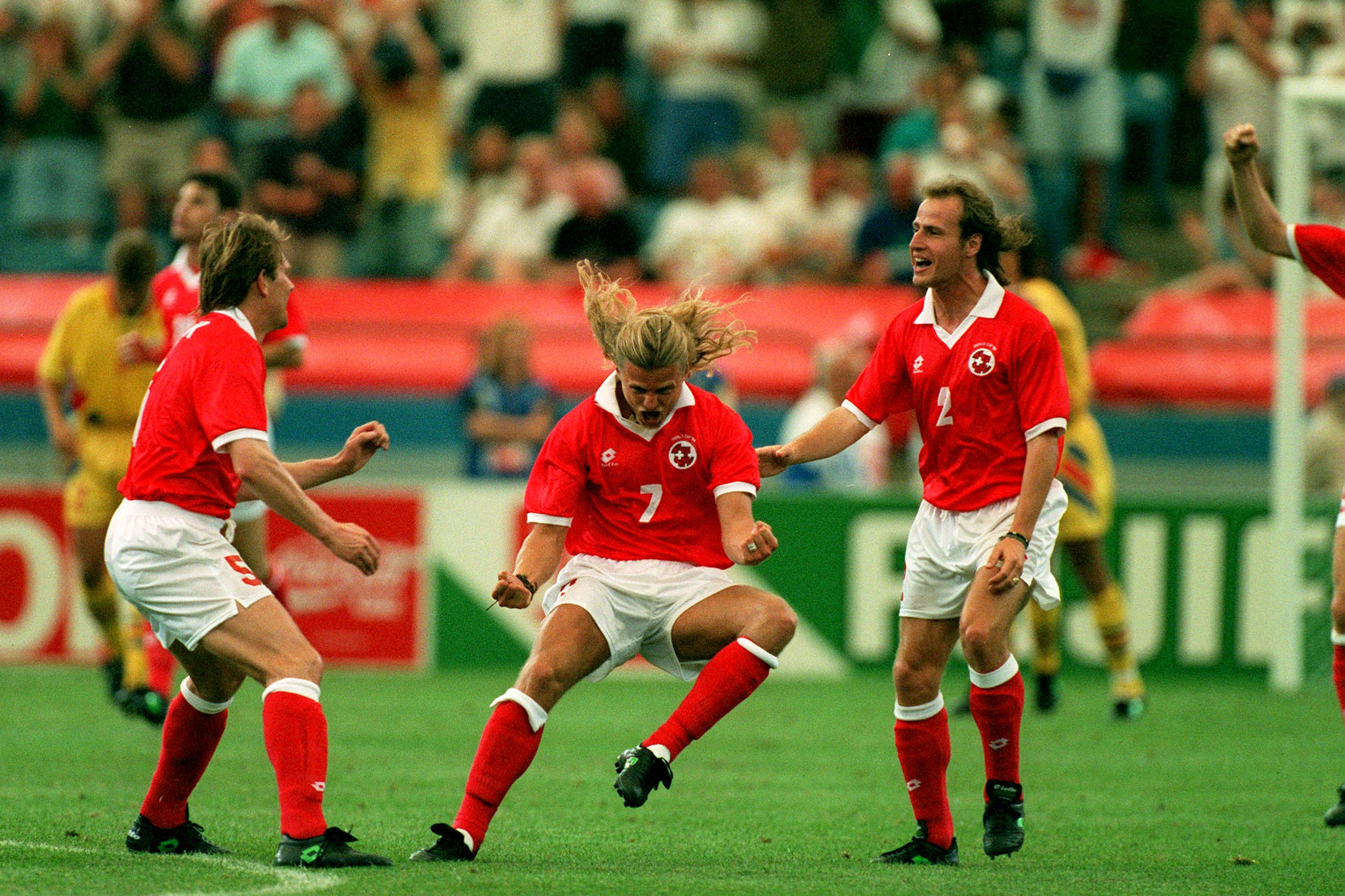 Vor 32 Jahren fand die Fussball-Weltmeisterschaft erstmals in den USA statt. Die Schweiz kehrte unter Roy Hodgson nach 28 Jahren Absenz zurück auf die grosse internationale Bühne.