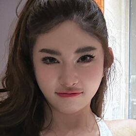 Hitomi Songyuxin
