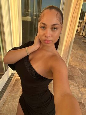 Jada Durroh