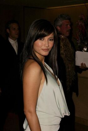 Kelly Hu