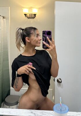 Lola Evens