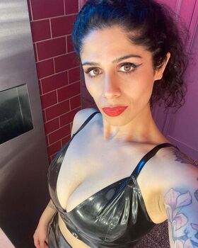 Mistress Sophia Sahara