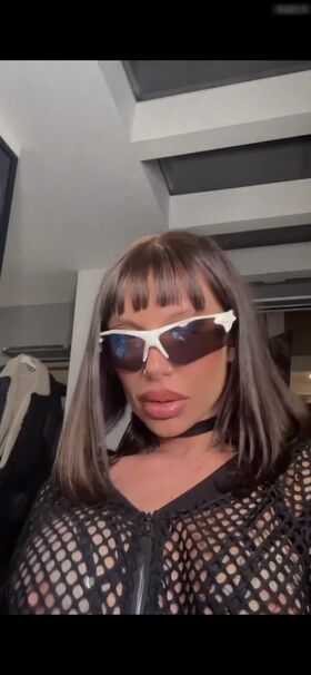 Toni Trips